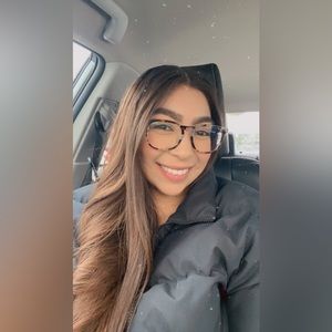 Meet your Posher, Mari